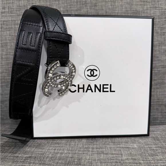 Chanel Black Belt - Picture 1 of 12